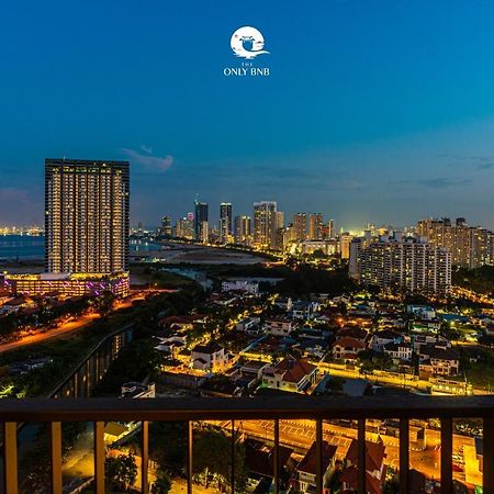 Deluxe Seaview Suite Twin Bed By The Only Bnb Tanjung Tokong Exteriér fotografie