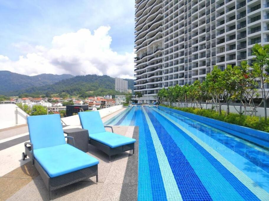 Deluxe Seaview Suite Twin Bed By The Only Bnb Tanjung Tokong Exteriér fotografie