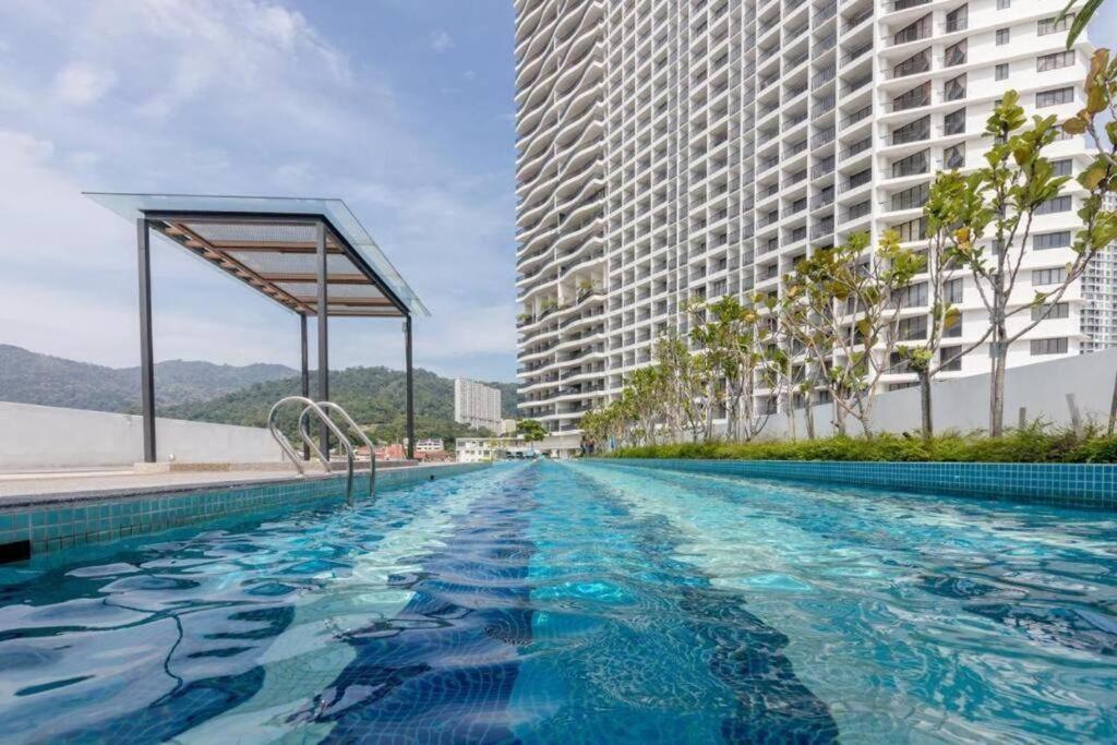 Deluxe Seaview Suite Twin Bed By The Only Bnb Tanjung Tokong Exteriér fotografie